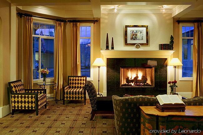Plaza Inn & Suites At Ashland Creek Værelse billede