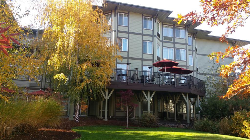 Plaza Inn & Suites At Ashland Creek Eksteriør billede