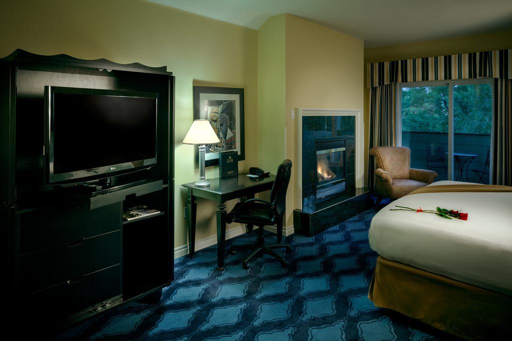 Plaza Inn & Suites At Ashland Creek Eksteriør billede