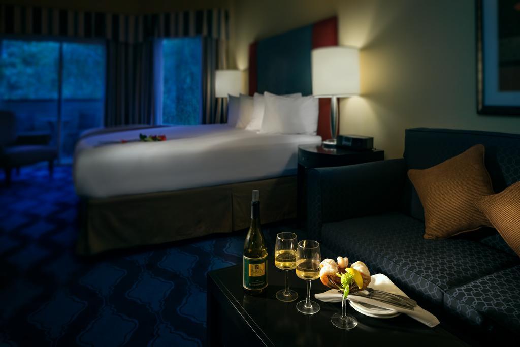 Plaza Inn & Suites At Ashland Creek Eksteriør billede