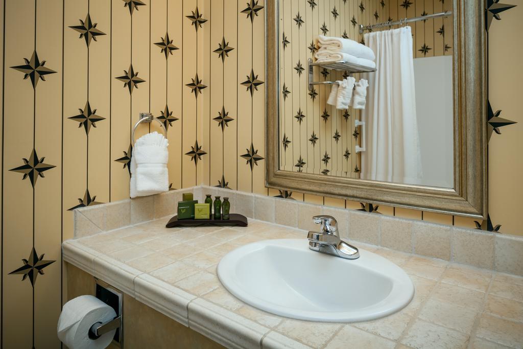 Plaza Inn & Suites At Ashland Creek Eksteriør billede